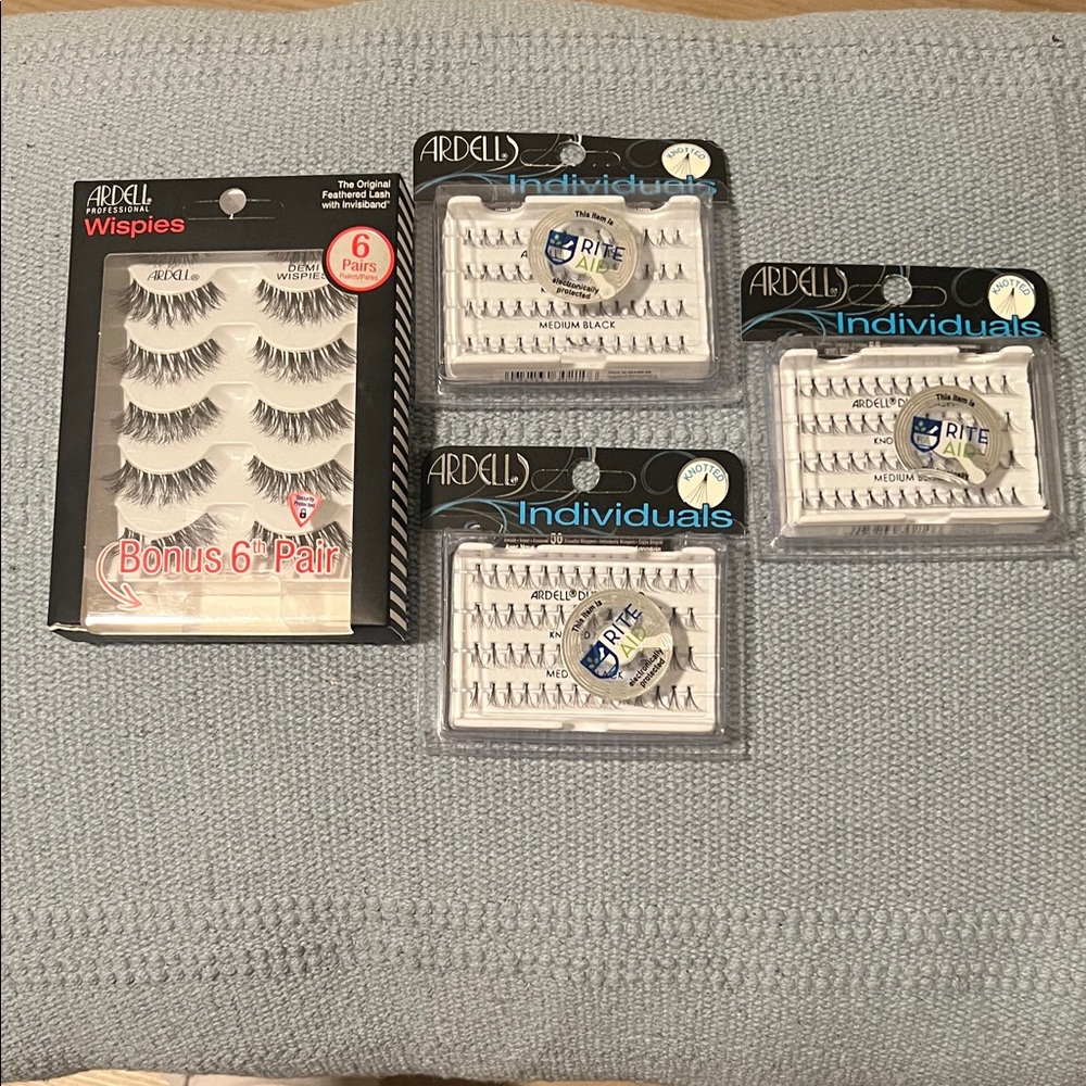 Ardell Wispies & Individuals False Lashes - Black